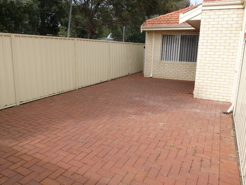 8/34 Friar Road, Armadale WA 6112