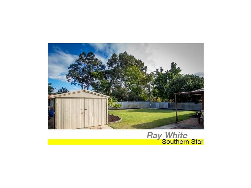 25 Ravenscroft Way, Kelmscott WA 6111