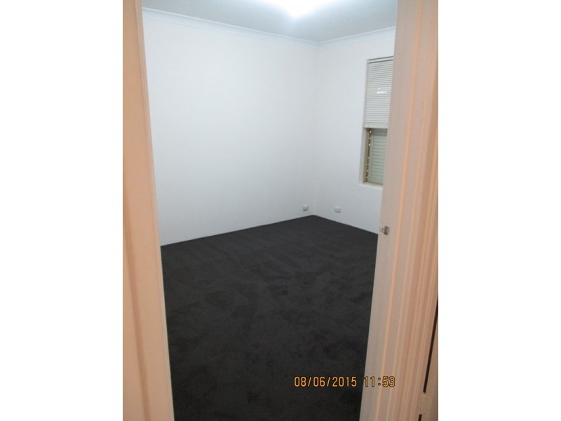 12 Piesse Place, Seville Grove WA 6112