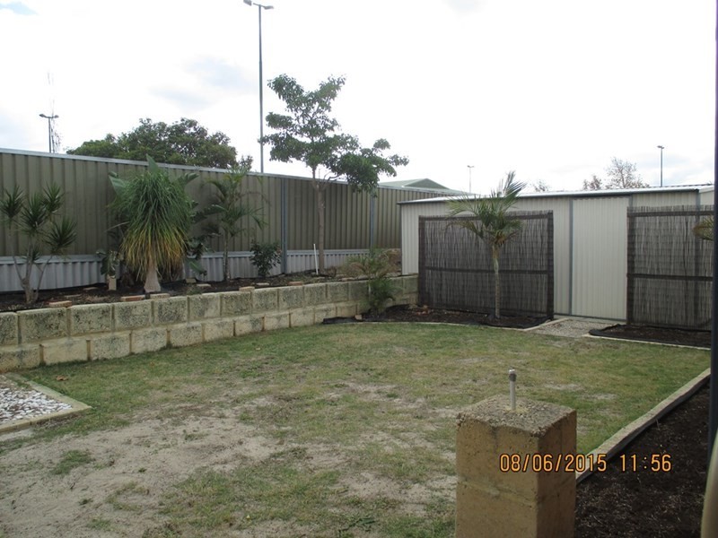 12 Piesse Place, Seville Grove WA 6112