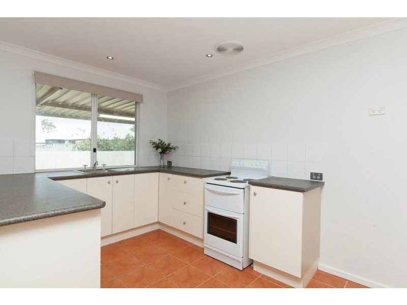 9 Coralie Court, Armadale WA 6112