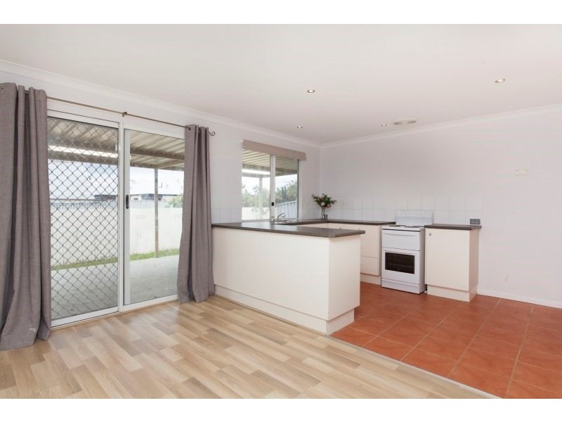 9 Coralie Court, Armadale WA 6112