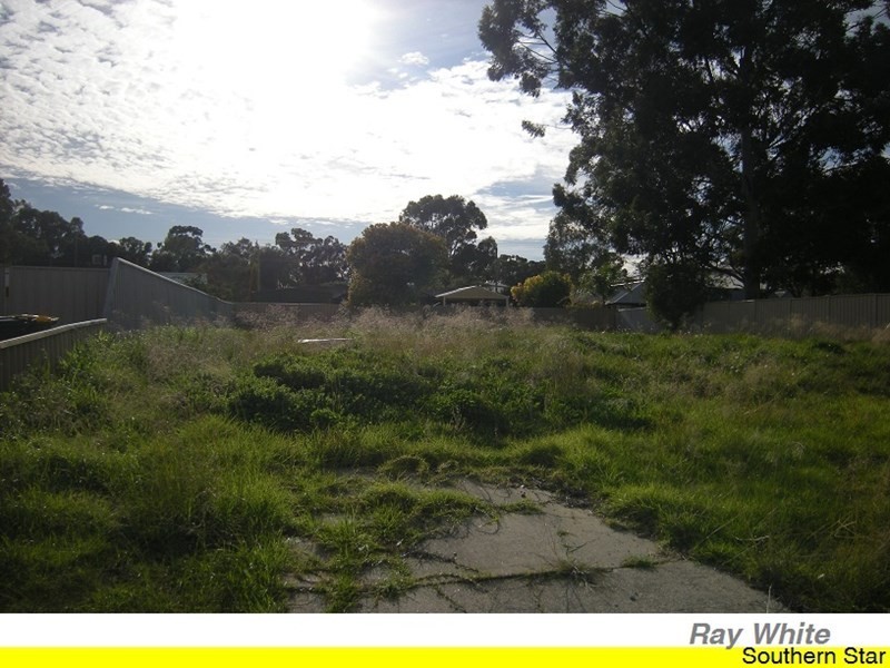 7 Grafham Road, Brookdale WA 6112