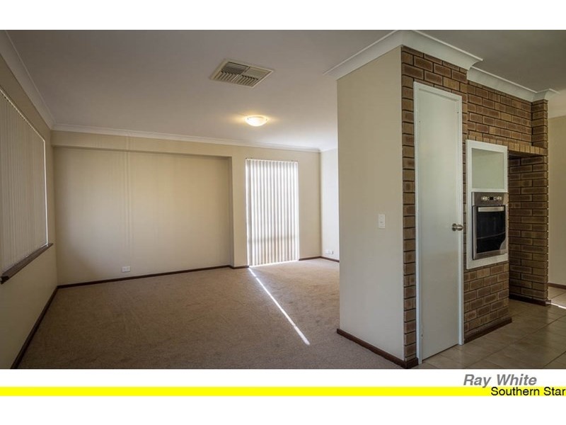 18 Balfour Street, Huntingdale WA 6110