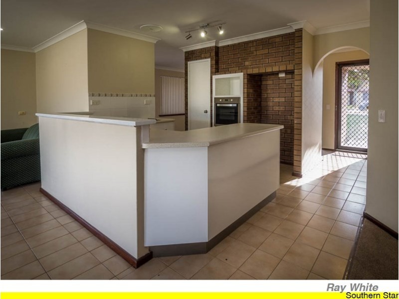 18 Balfour Street, Huntingdale WA 6110