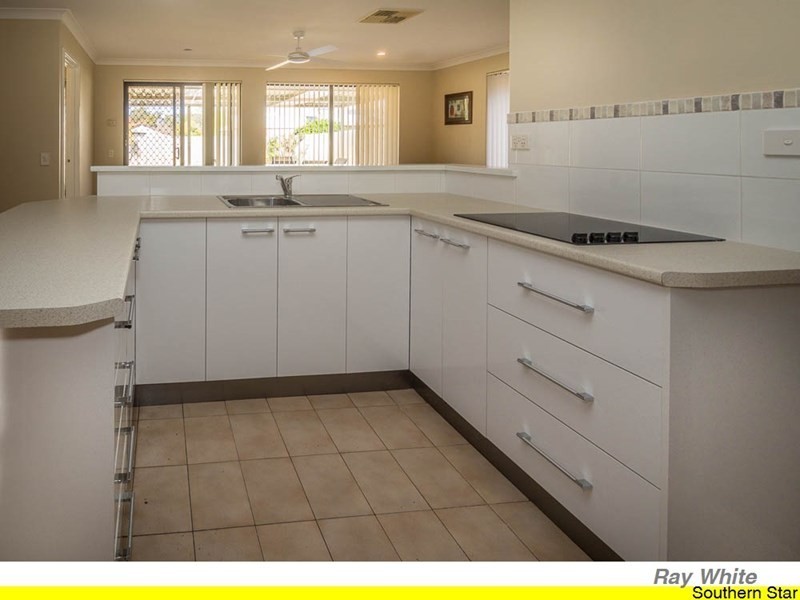 18 Balfour Street, Huntingdale WA 6110