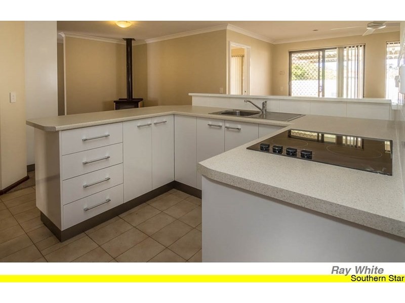 18 Balfour Street, Huntingdale WA 6110