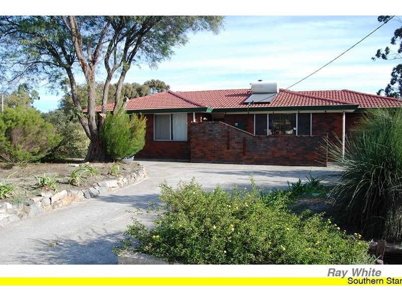 9 Glenhurst Court, Camillo WA 6111