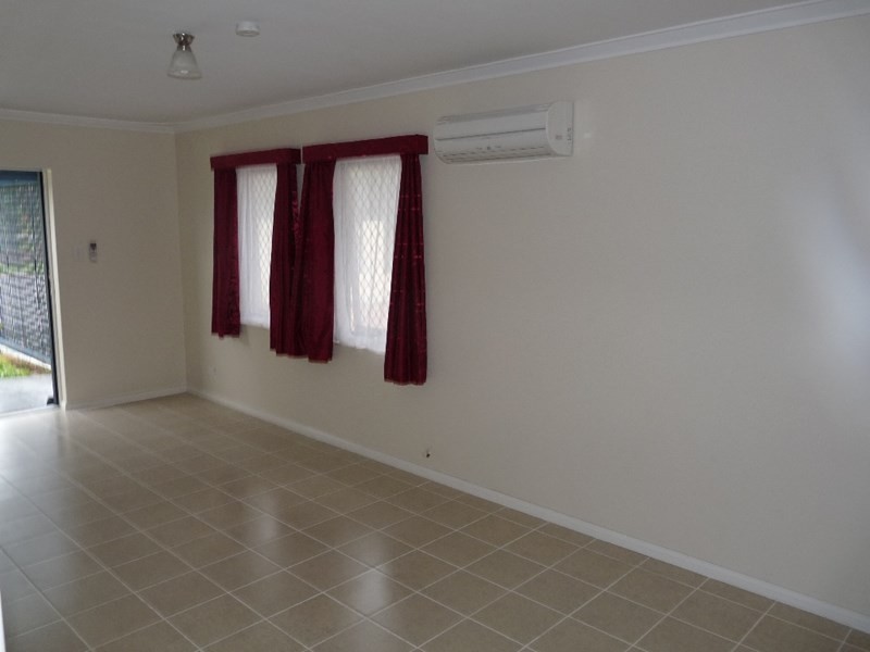 2 Cherry Way, Camillo WA 6111