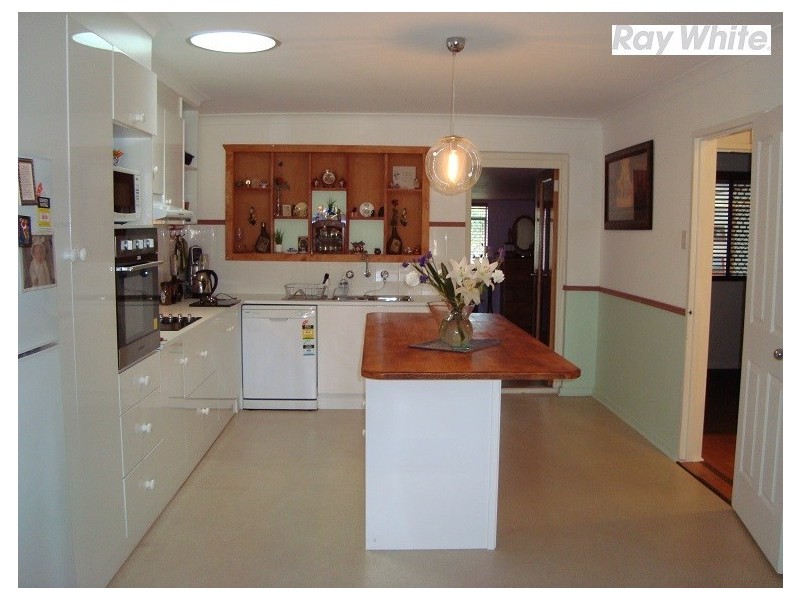 12 a Briggs Place, Armadale WA 6112