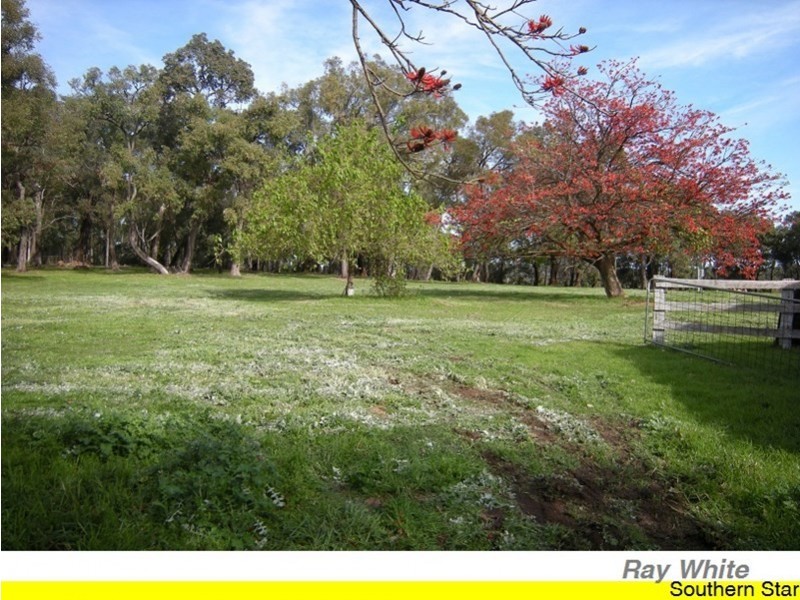 117 Canns Road, Bedfordale WA 6112