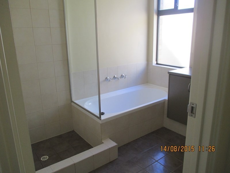 16/65 Little John Road, Armadale WA 6112