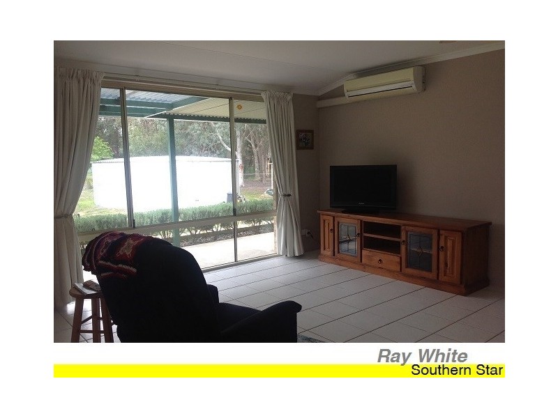 11 Mathews Close, Serpentine WA 6125