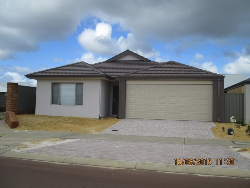 41 Kinsella Avenue, Byford WA 6122