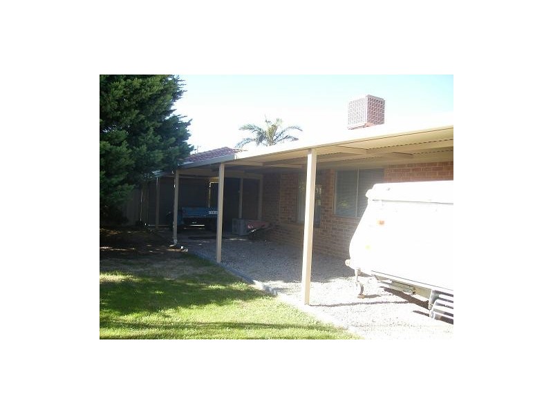 21 Mandarin Way, Seville Grove WA 6112