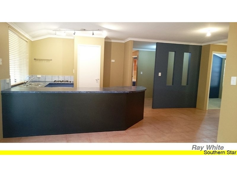 5 Hastie Close, Brookdale WA 6112