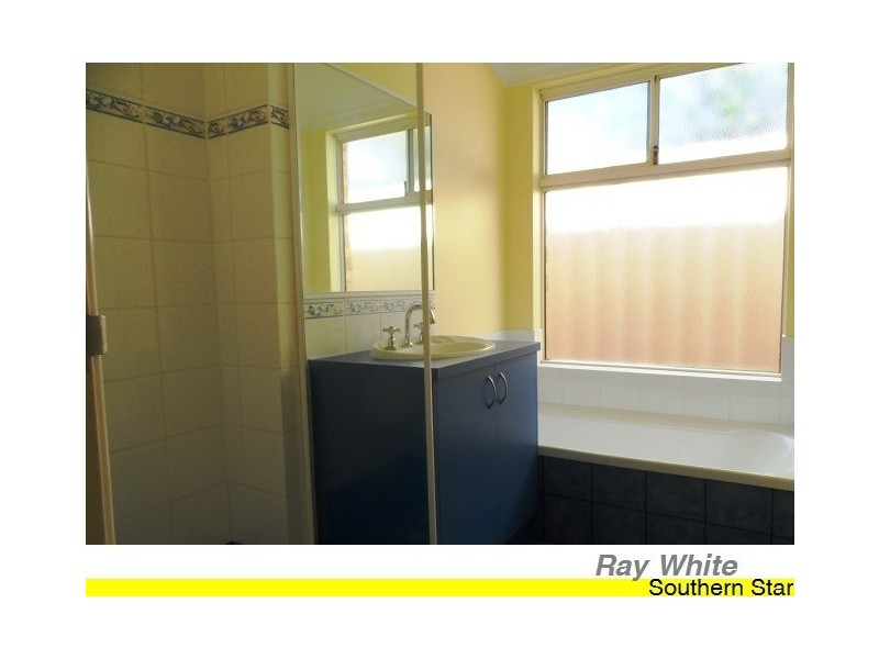 5 Hastie Close, Brookdale WA 6112