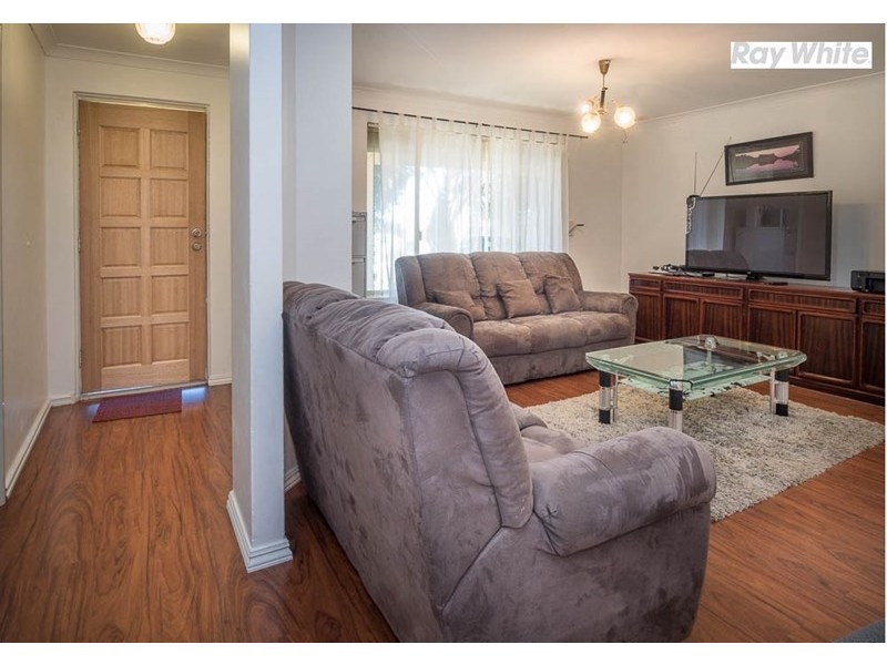 1 Lisbon Way, Seville Grove WA 6112