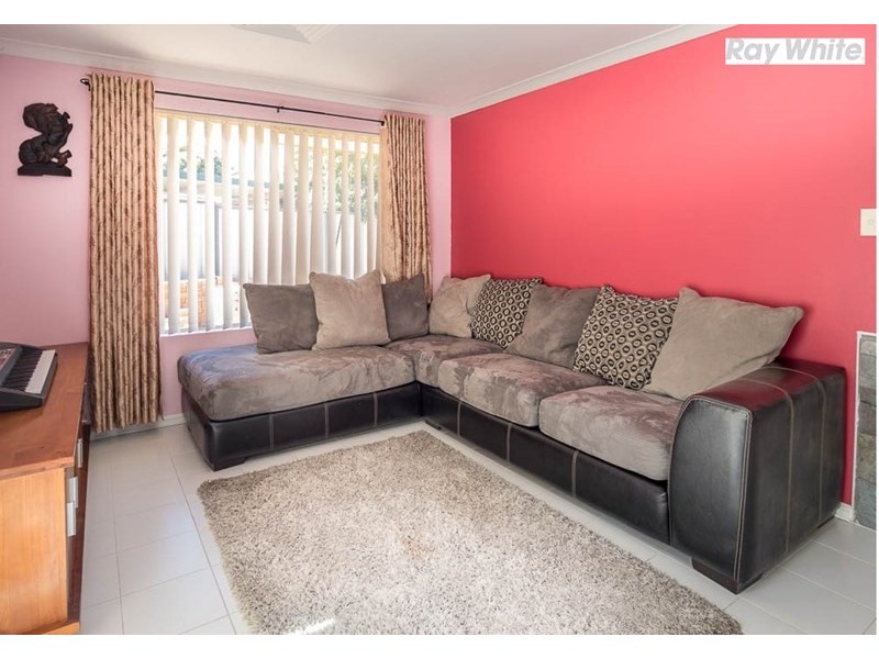 1 Lisbon Way, Seville Grove WA 6112