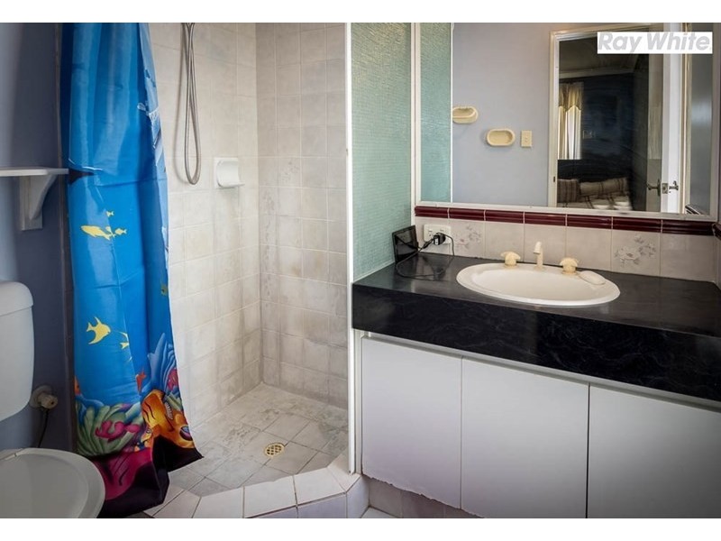 1 Lisbon Way, Seville Grove WA 6112