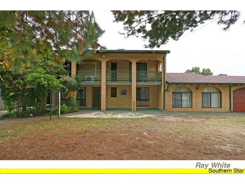 33 Third Avenue, Kelmscott WA 6111