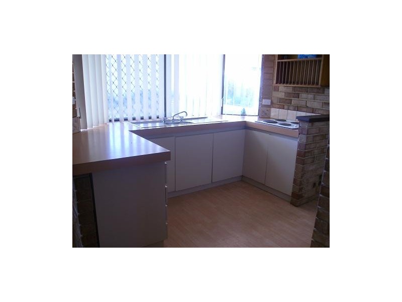 2 Barge Court, Armadale WA 6112