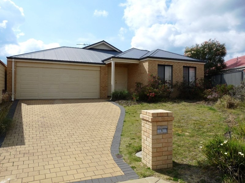 6 Rath Close, Byford WA 6122