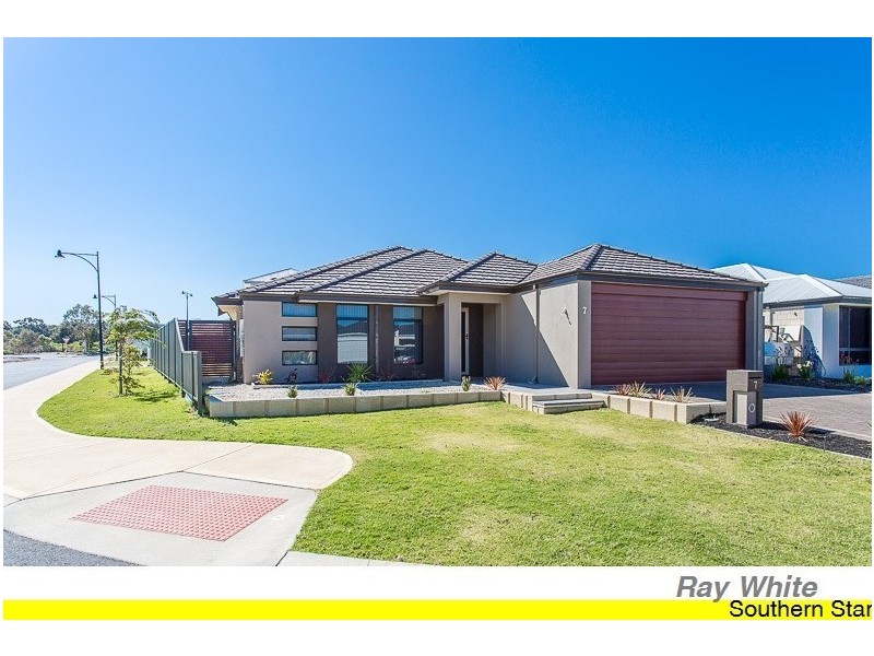 7 Carbine Bend, Byford WA 6122