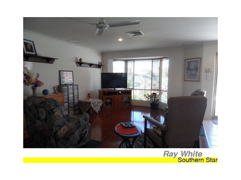 6 Sepal Close, Seville Grove WA 6112