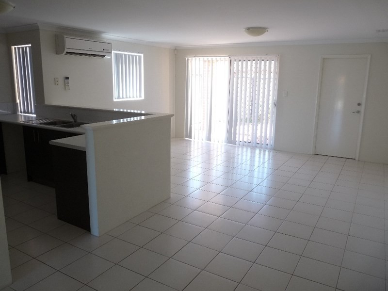 22 Bonner Lane, Armadale WA 6112