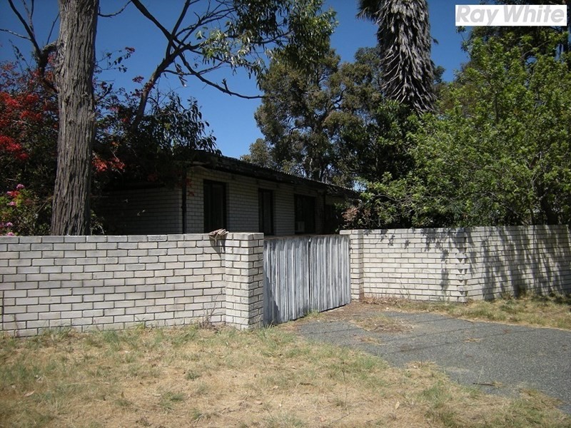 231 Seventh Road, Armadale WA 6112