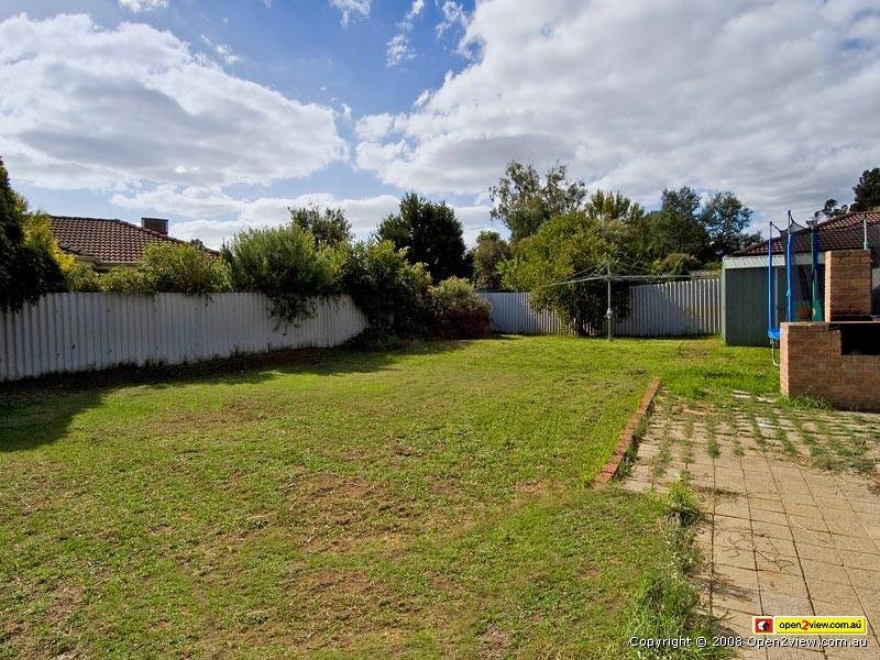 52 Numulgi Street, Armadale WA 6112