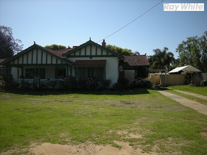 21 River Avenue, Maddington WA 6109