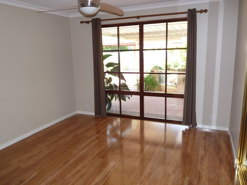 35 Wilkinson Street, Gosnells WA 6110