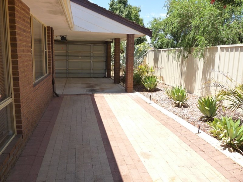 35 Wilkinson Street, Gosnells WA 6110