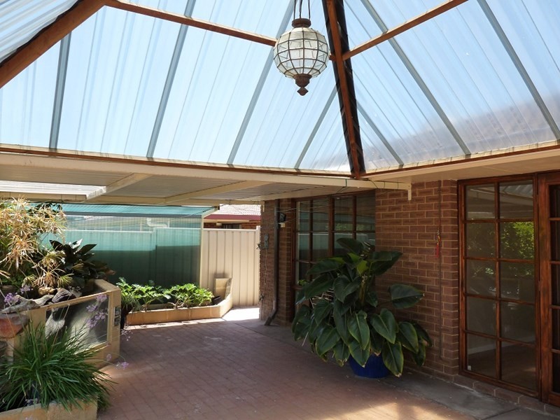 35 Wilkinson Street, Gosnells WA 6110