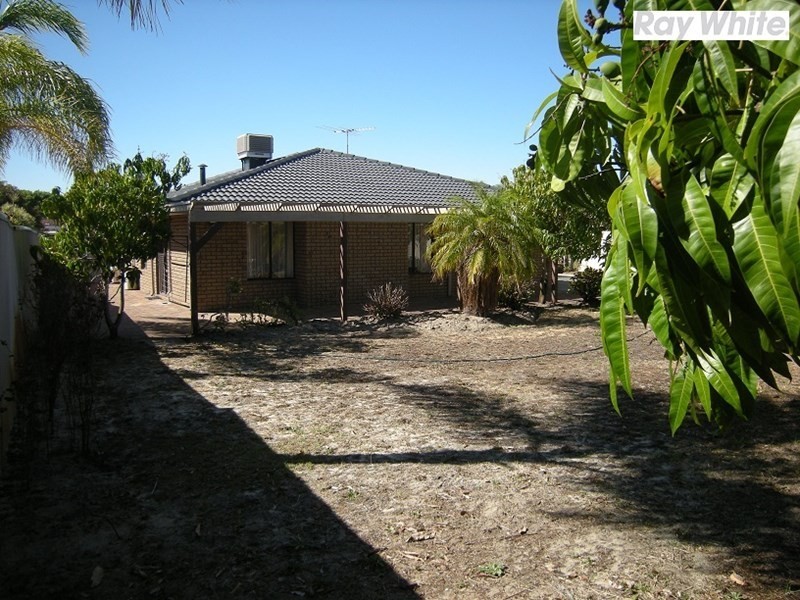 48 Aussat Drive, Kiara WA 6054