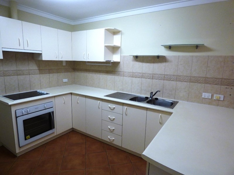 8/99 Seventh Road, Armadale WA 6112