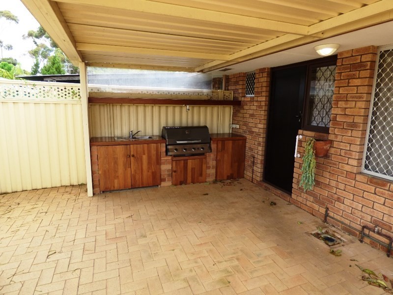 8/99 Seventh Road, Armadale WA 6112