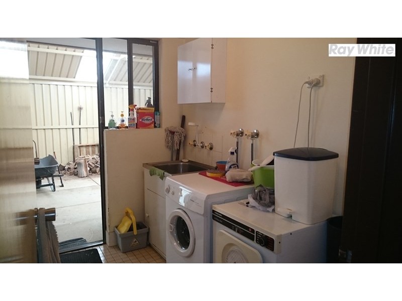 12 b Briggs Place, Armadale WA 6112