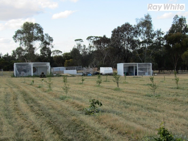 8 Haddleton Road, Woodanilling WA 6316