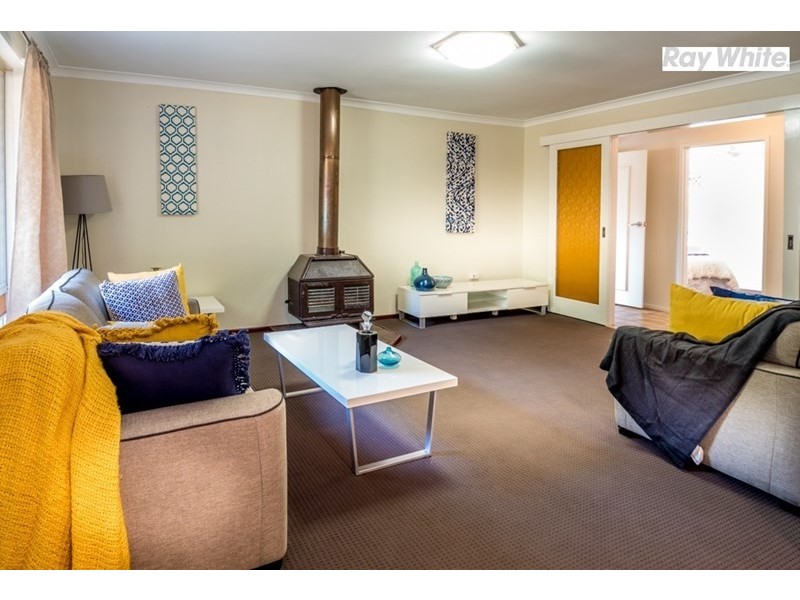 35 Harrison Road, Mount Richon WA 6112