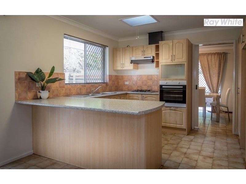 35 Harrison Road, Mount Richon WA 6112