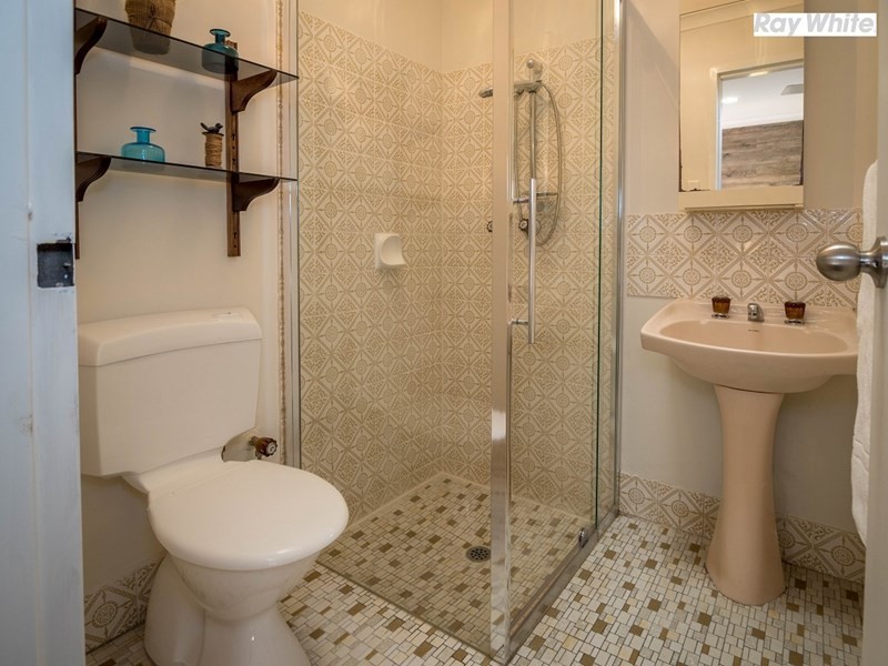 35 Harrison Road, Mount Richon WA 6112