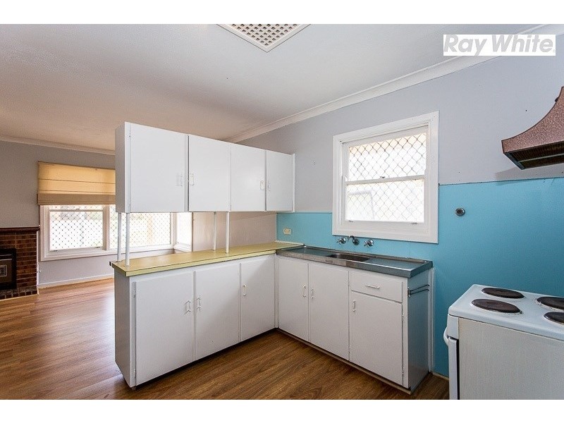 20 Benjamin Street, Armadale WA 6112