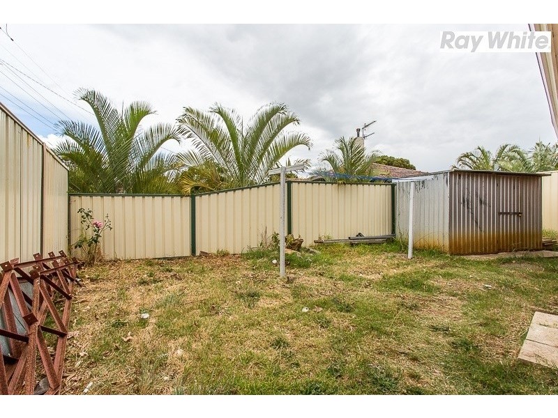 20 Benjamin Street, Armadale WA 6112