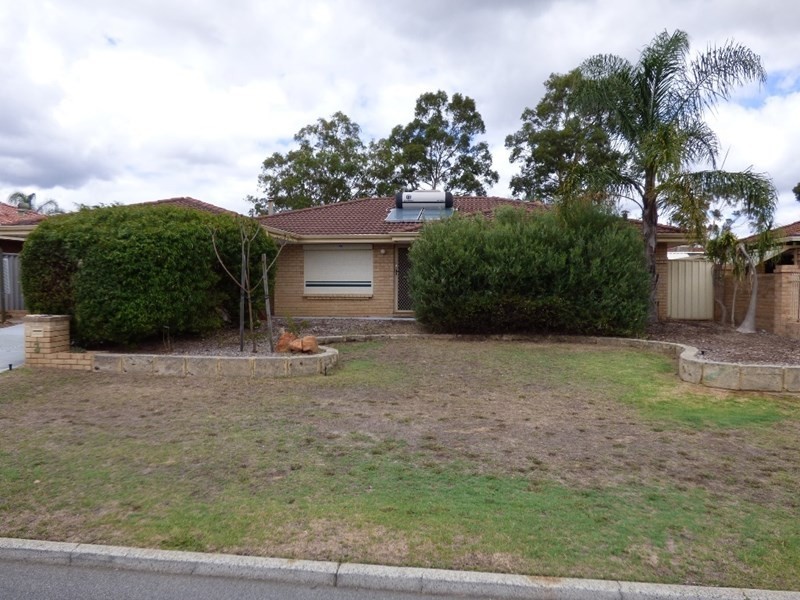 3 Symes Close, Seville Grove WA 6112