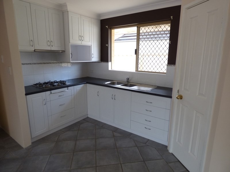 3 Symes Close, Seville Grove WA 6112