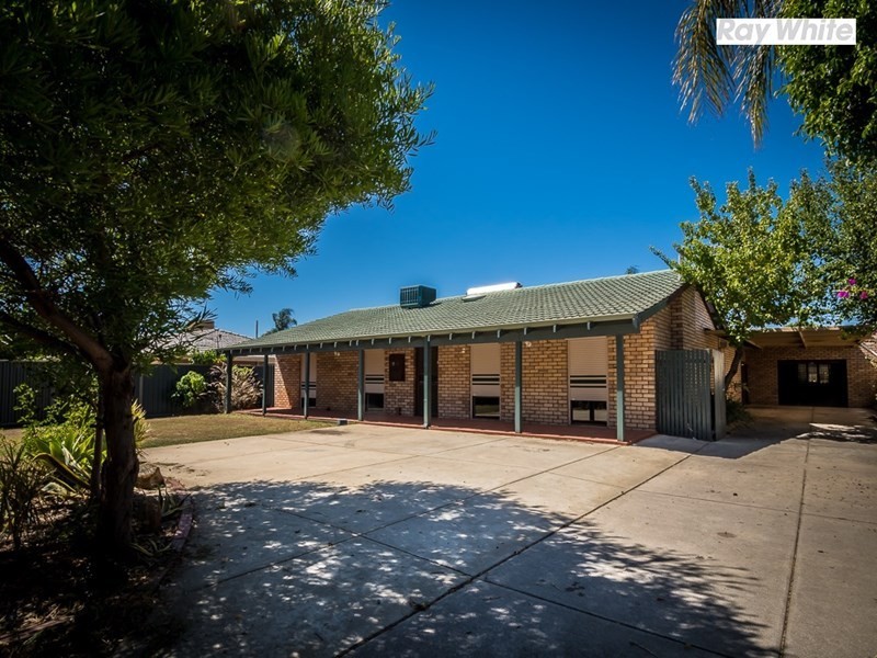 16 Elanora Road, Armadale WA 6112