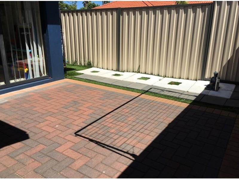 1/65 Little John Road, Armadale WA 6112